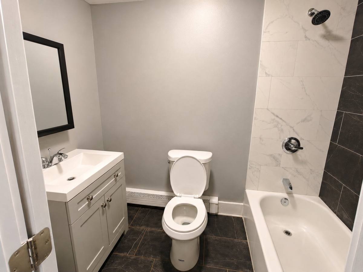 Apartment for rent at 808 Clinton Ave #G, Newark, NJ 07108