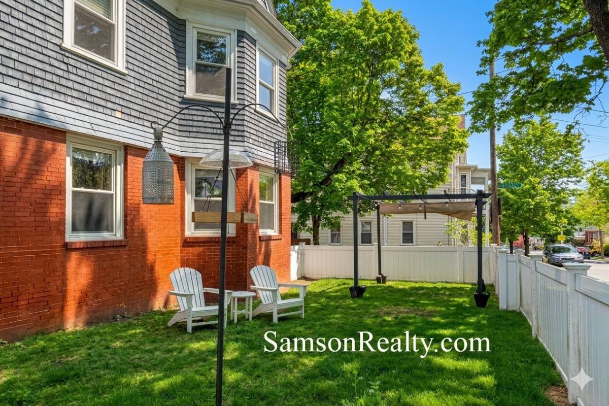 Townhouse for rent at 64 Forest #2, Providence, RI 02906
