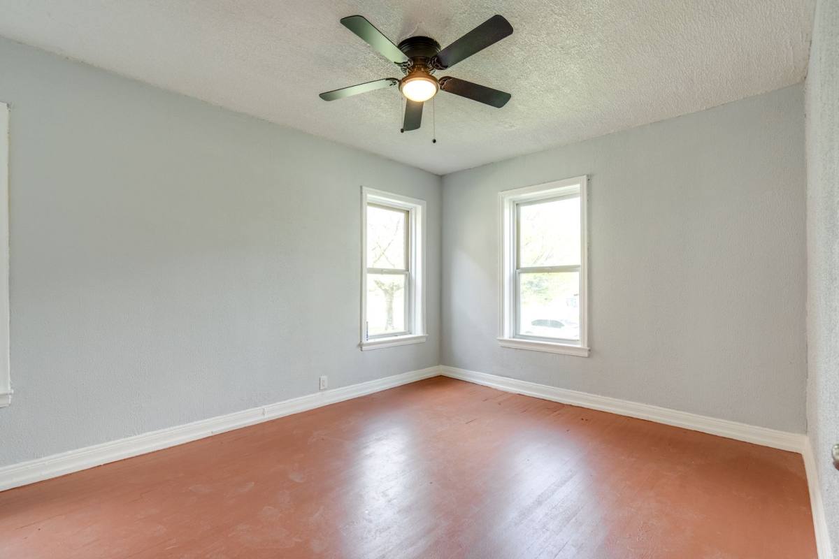 Apartment for rent at 2840 S Moreland Rd, Cleveland, OH 44120