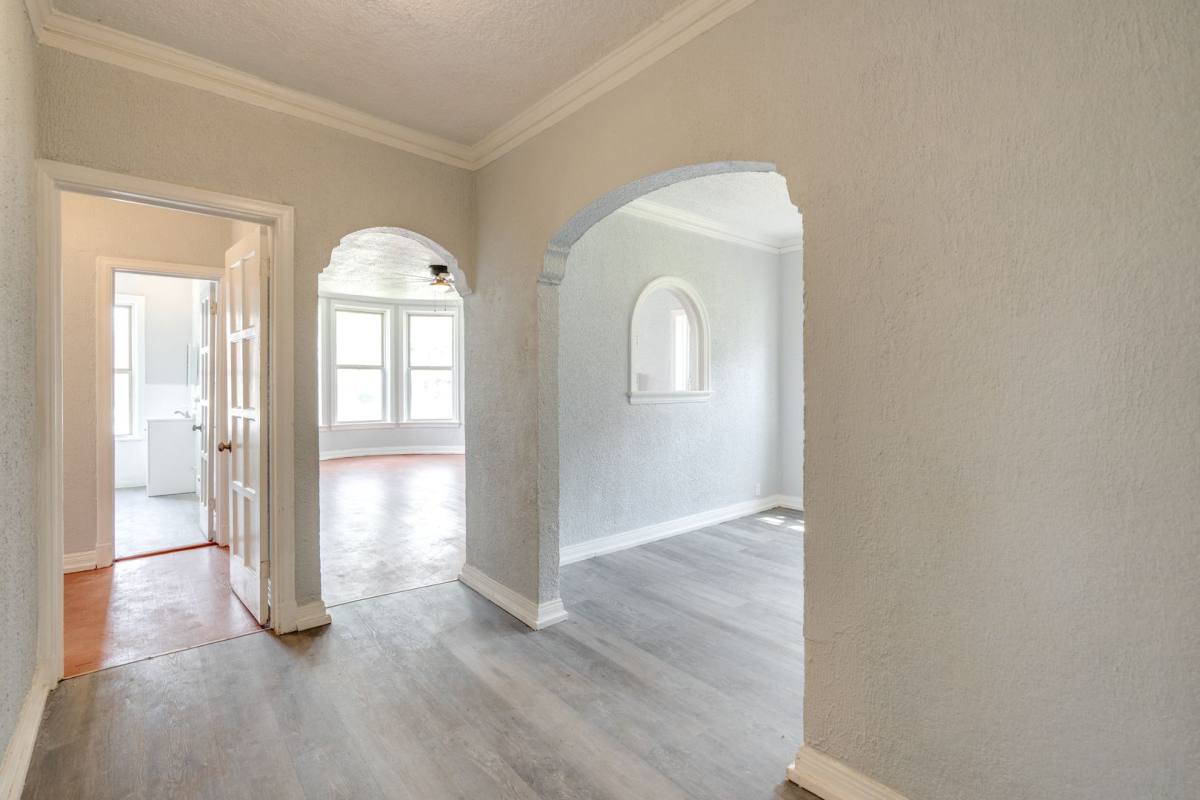 Apartment for rent at 2840 S Moreland Rd, Cleveland, OH 44120