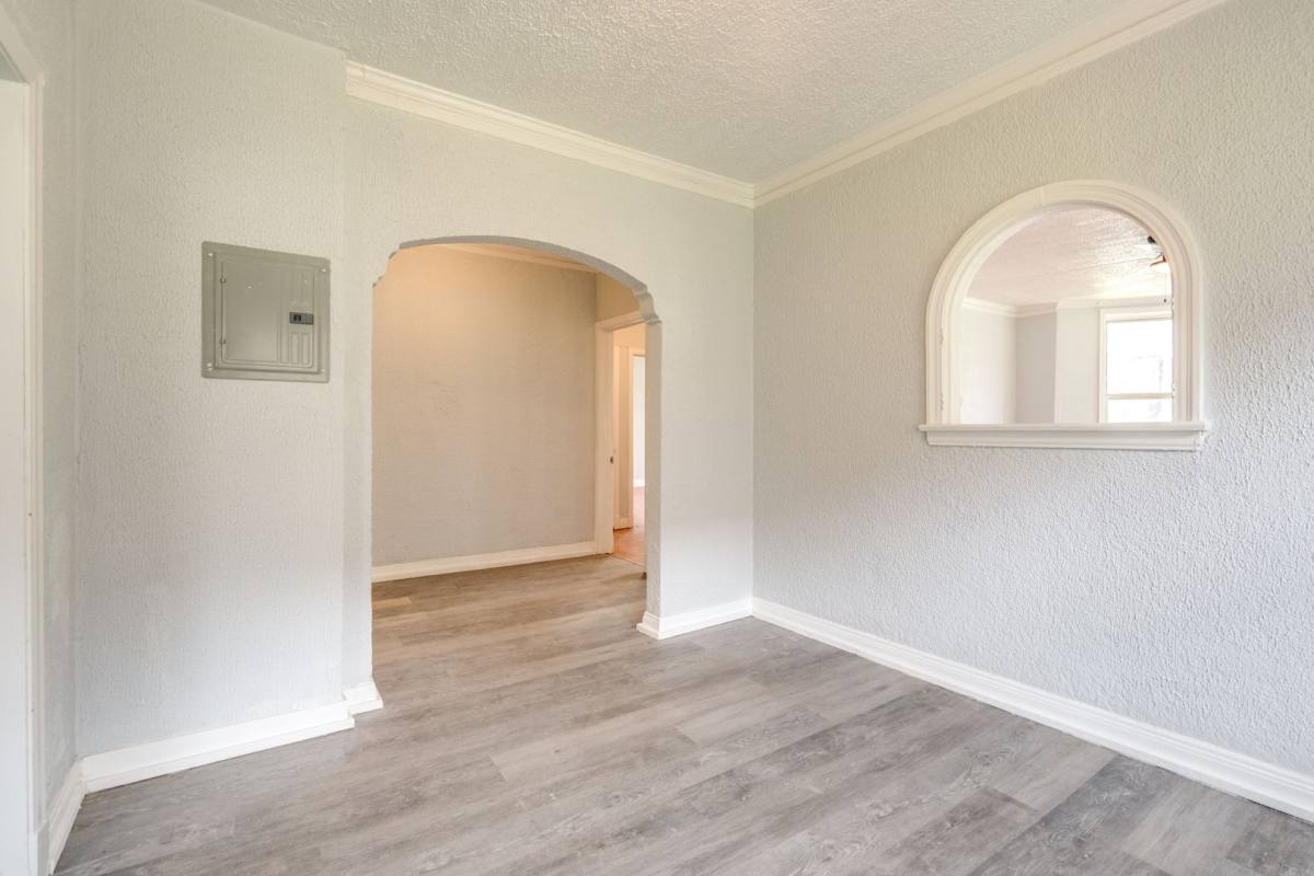 Apartment for rent at 2840 S Moreland Rd, Cleveland, OH 44120