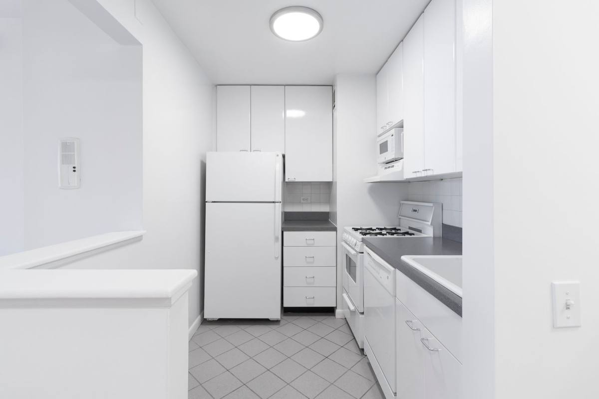 Apartment for rent at 150 E 18th St #14P, New York, NY 10003