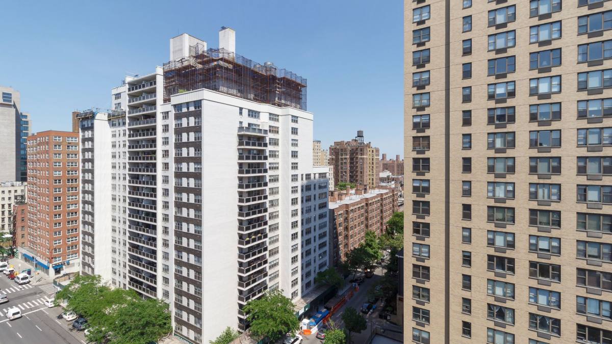 Apartment for rent at 150 E 18th St #14P, New York, NY 10003