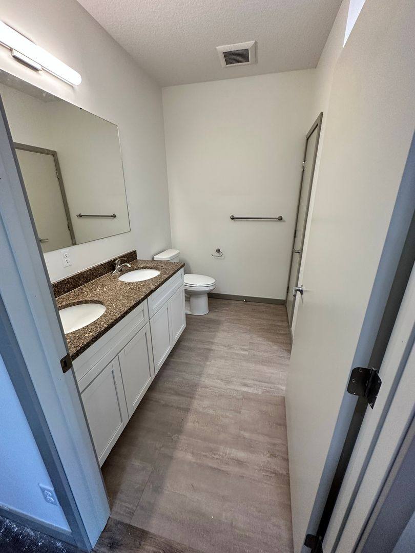 Apartment for rent at 103 W Lyon St, Marshall, MN 56258