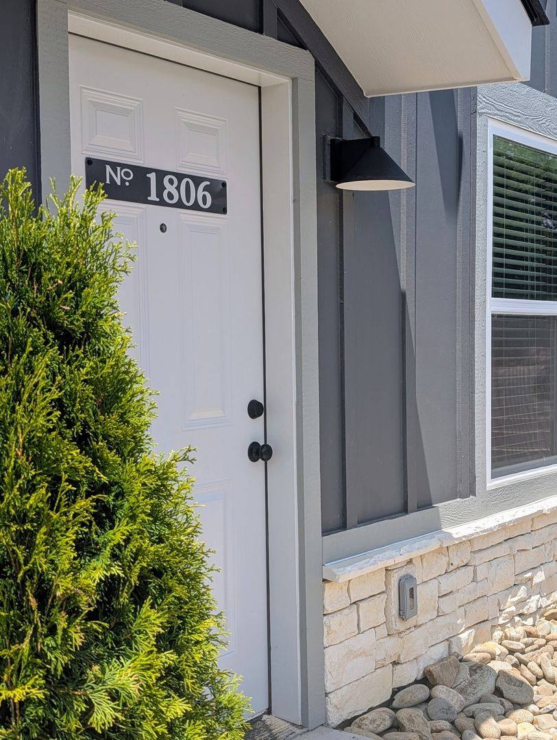 Apartment for rent at 365 W Dumplin Valley Rd, Kodak, TN 37764