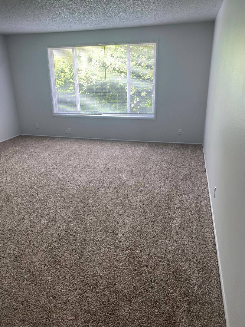 Apartment for rent at 531 W 11th Ave, Eugene, OR 97401