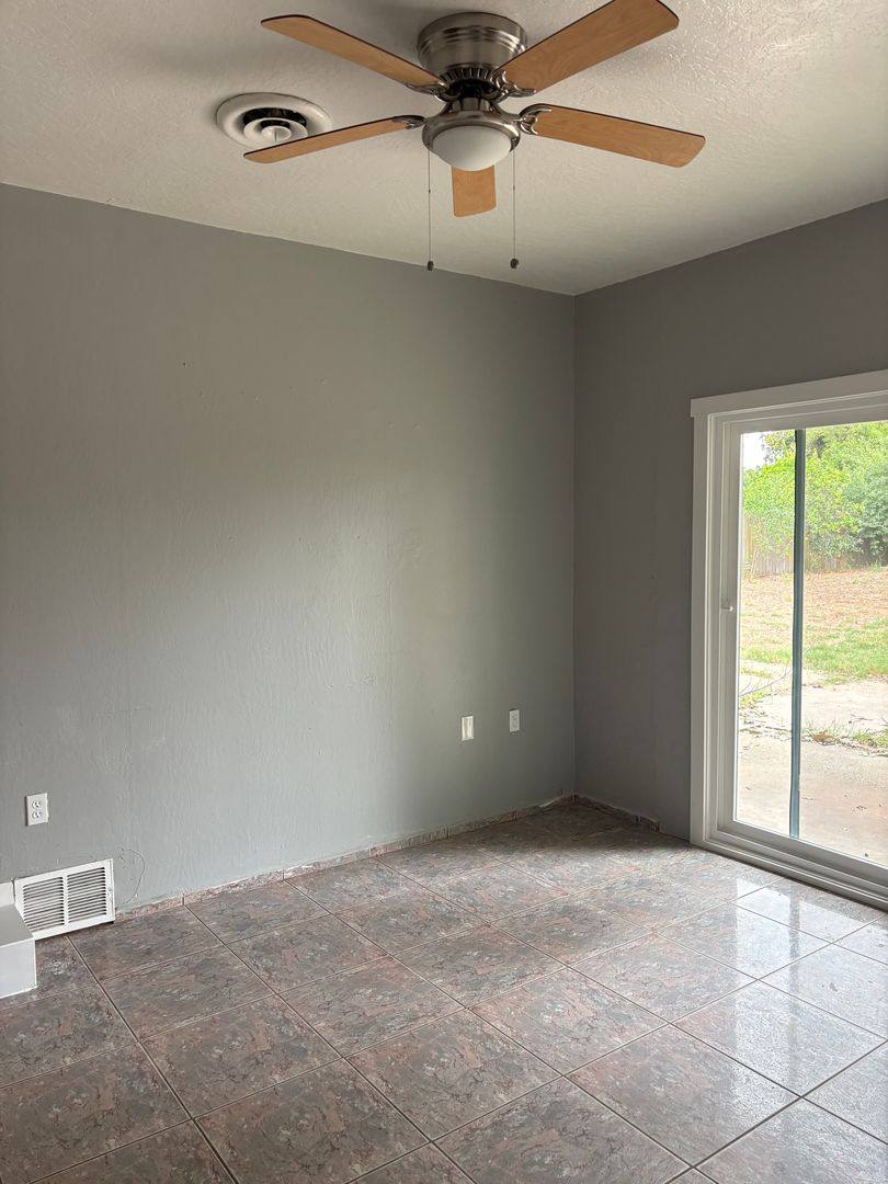 House for rent at 17 Hollis Lane, Gridley, CA 95948