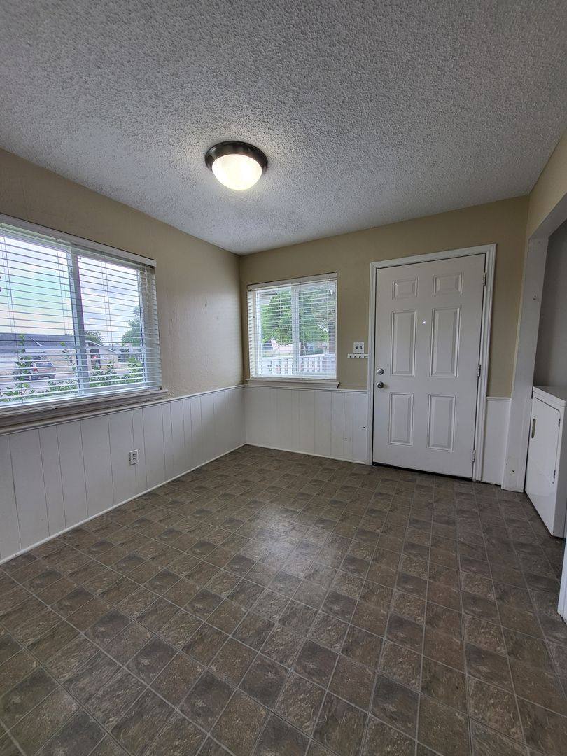Townhouse for rent at 1626 Glenn Bo Dr, Norman, OK 73071