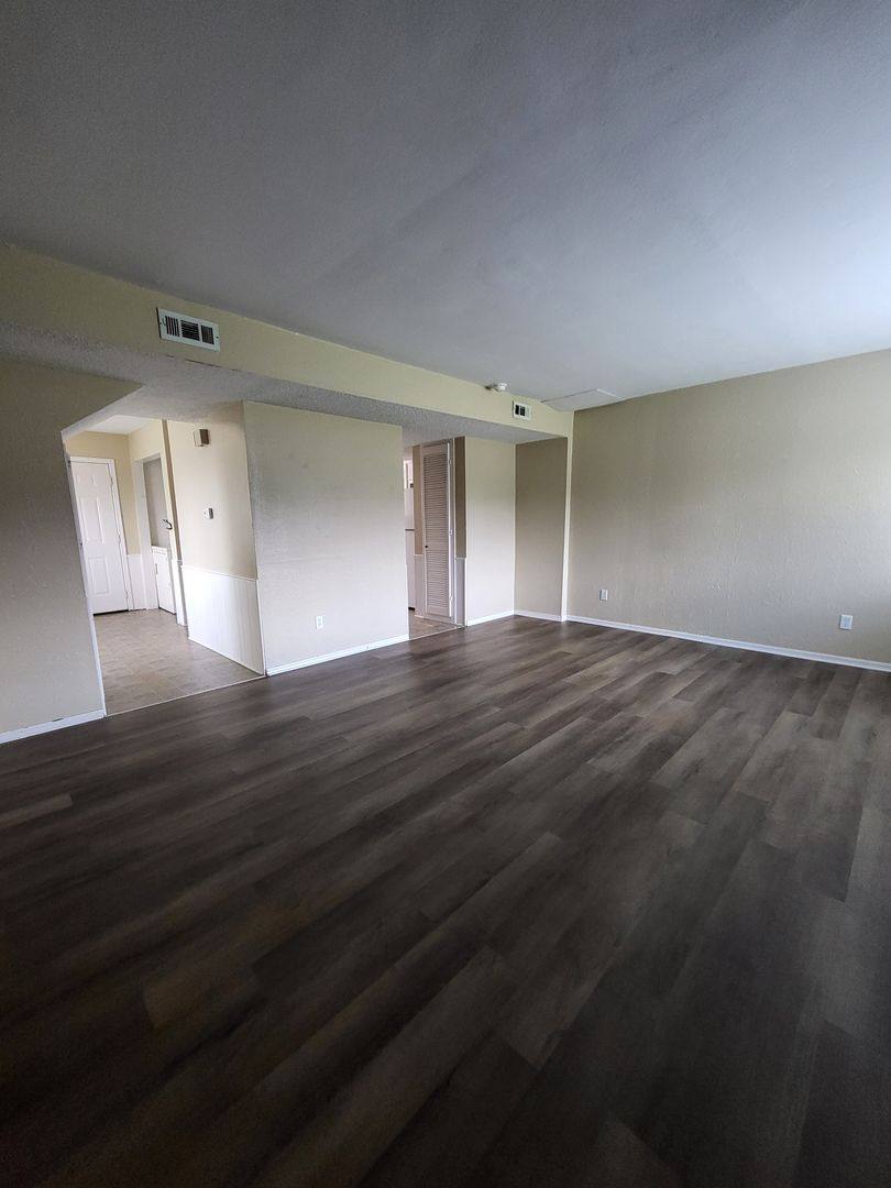 Townhouse for rent at 1626 Glenn Bo Dr, Norman, OK 73071