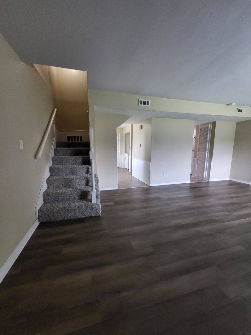 Townhouse for rent at 1626 Glenn Bo Dr, Norman, OK 73071