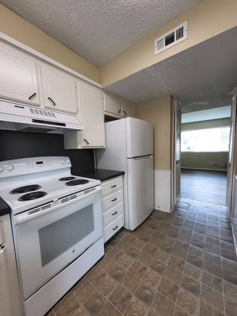 Townhouse for rent at 1626 Glenn Bo Dr, Norman, OK 73071