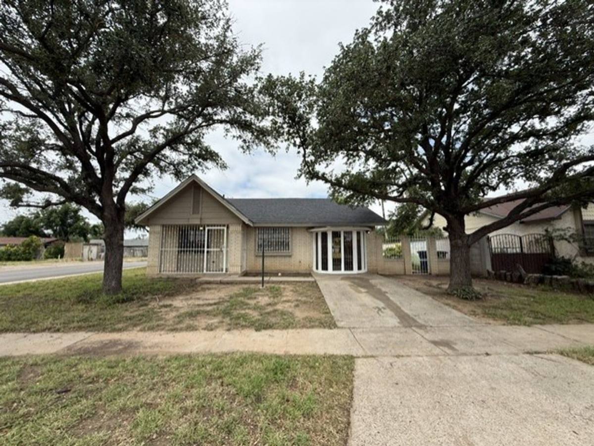House for rent at 126 Atlanta Dr, Laredo, TX 78045
