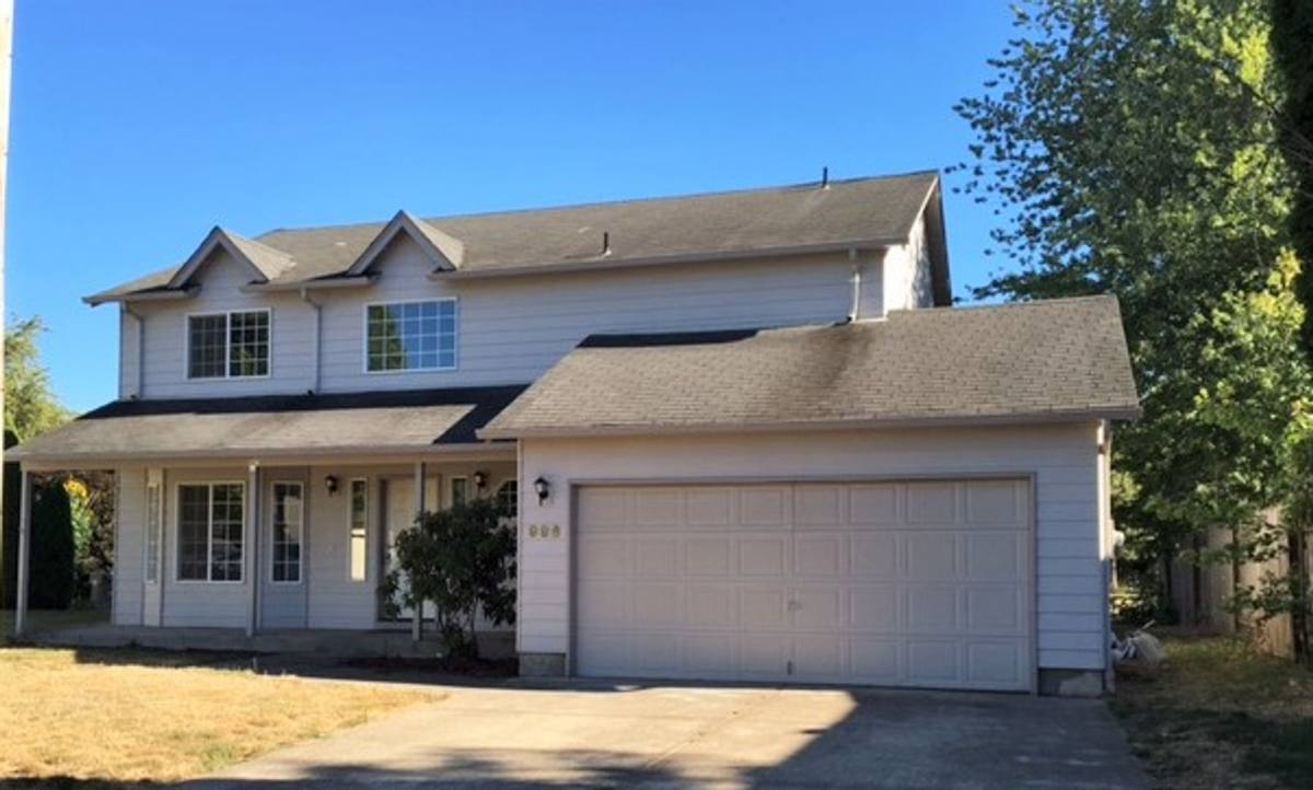 House for rent at 996 NE Angelee Place, Corvallis, OR 97330
