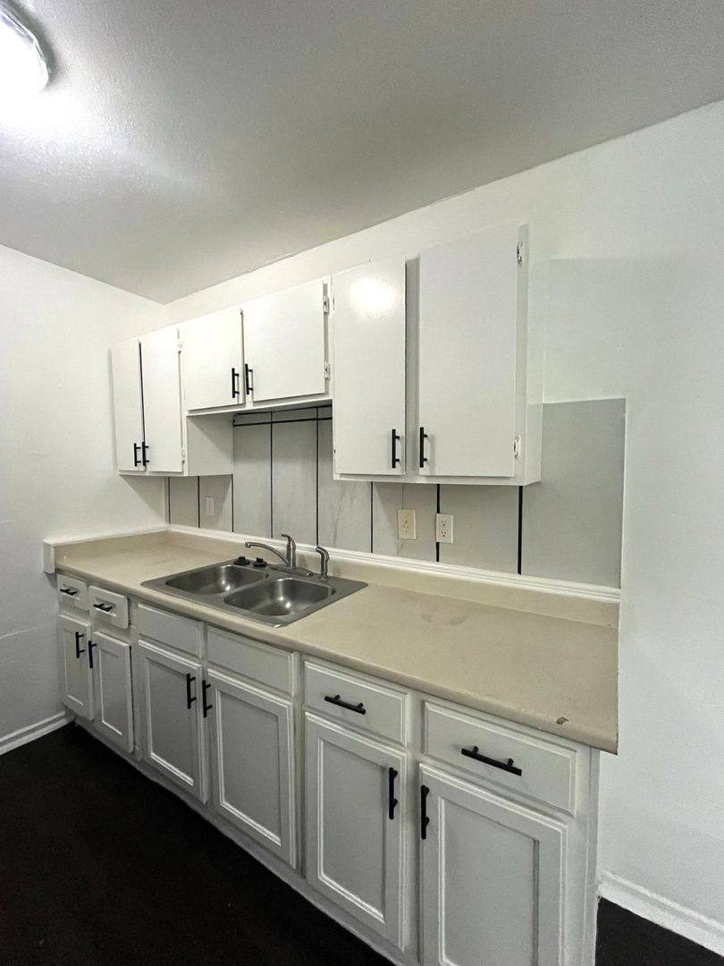 Apartment for rent at 7115 Glen Terrace, San Antonio, TX 78239