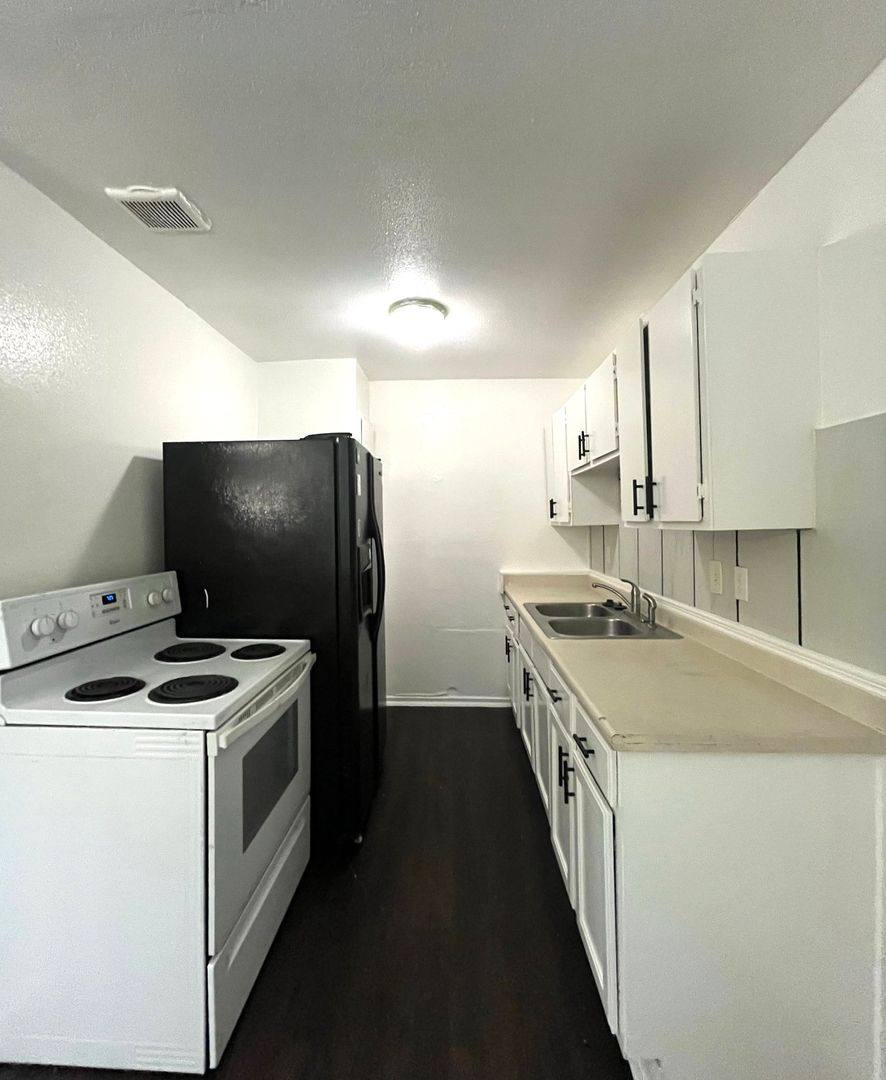 Apartment for rent at 7115 Glen Terrace, San Antonio, TX 78239