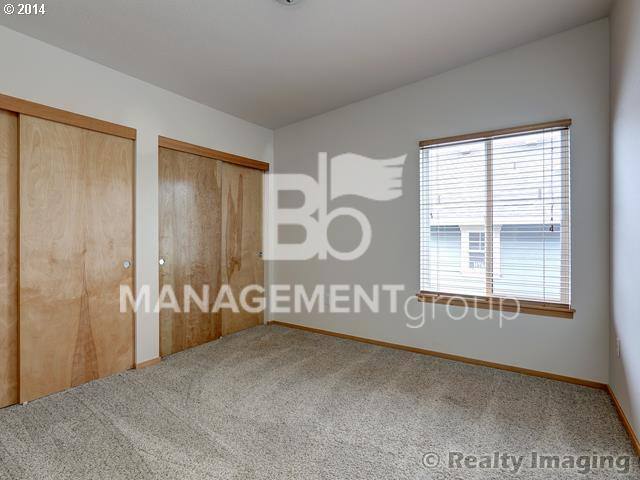 House for rent at 5124 SW Dolph Court, Portland, OR 97219
