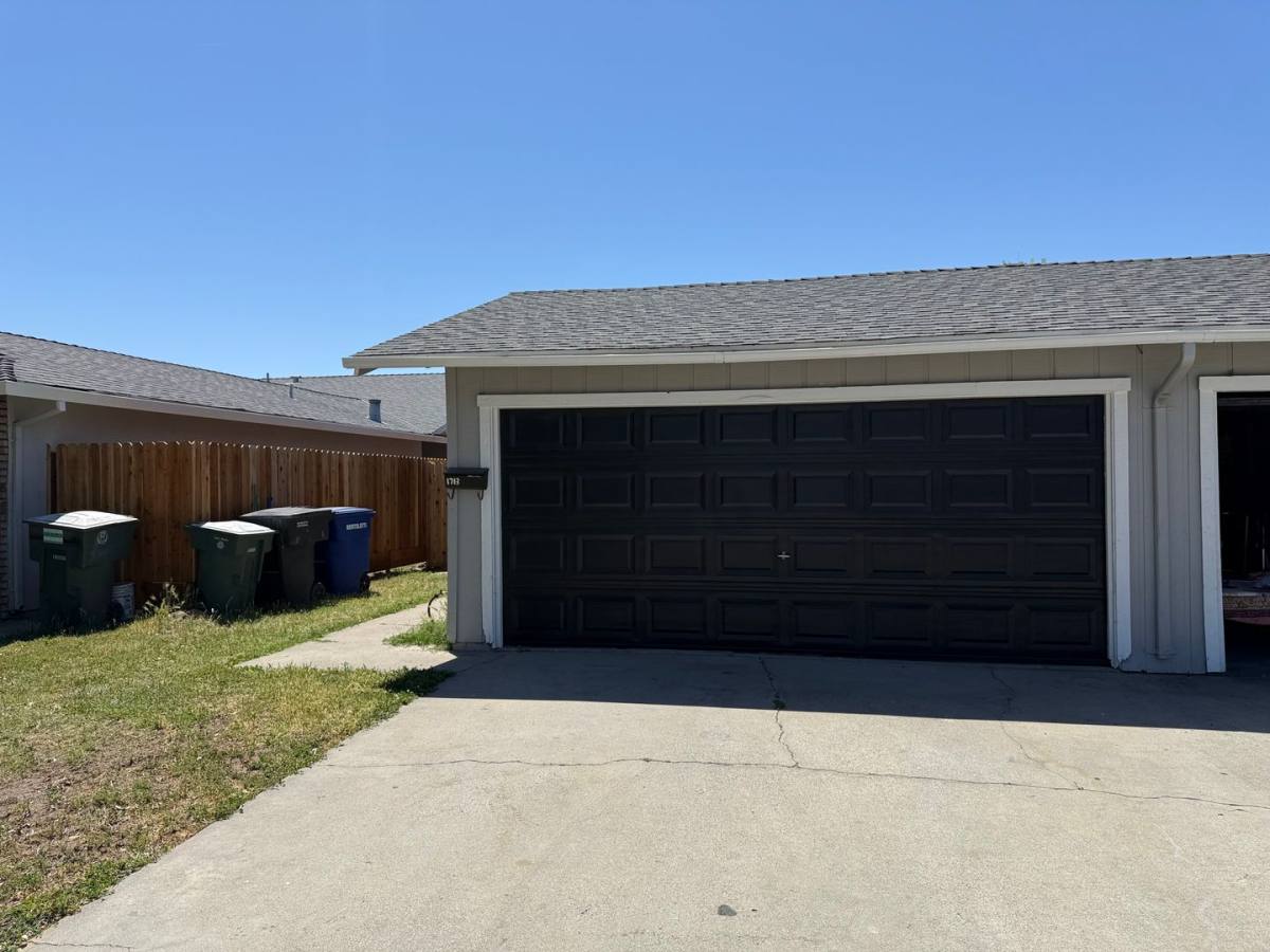 Apartment for rent at 1713 Randazzo Ave, Modesto, CA 95350