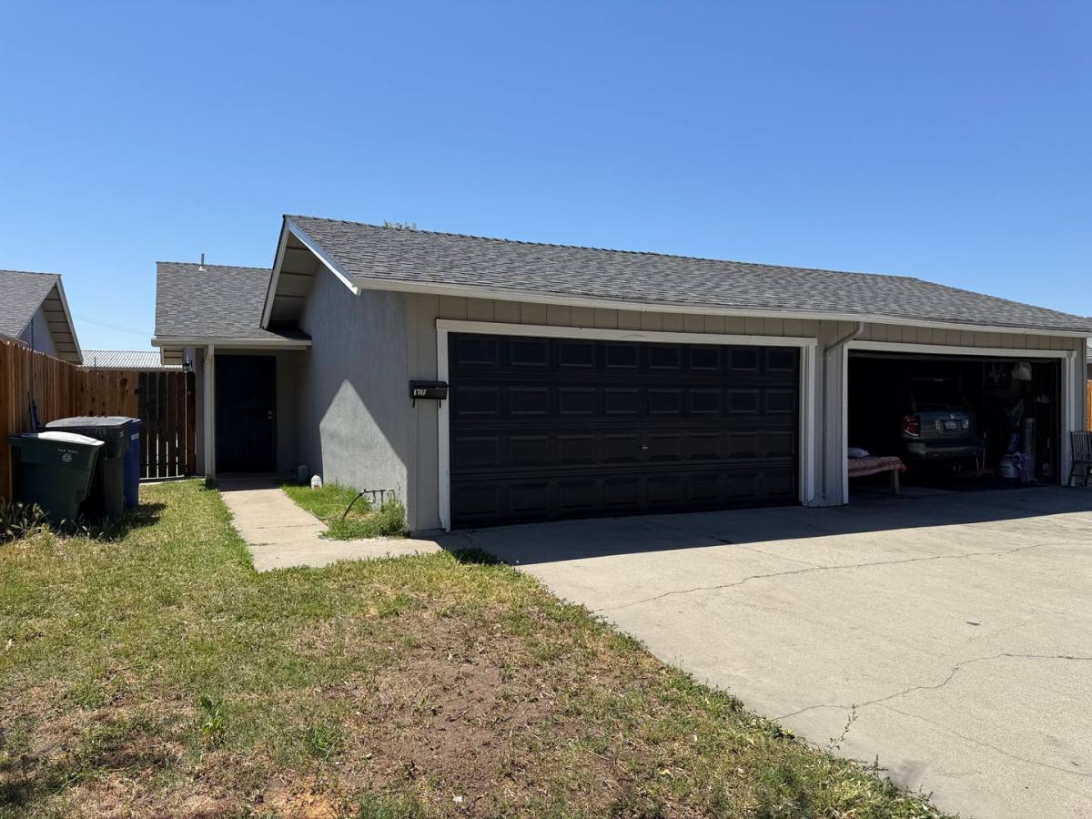Apartment for rent at 1713 Randazzo Ave, Modesto, CA 95350