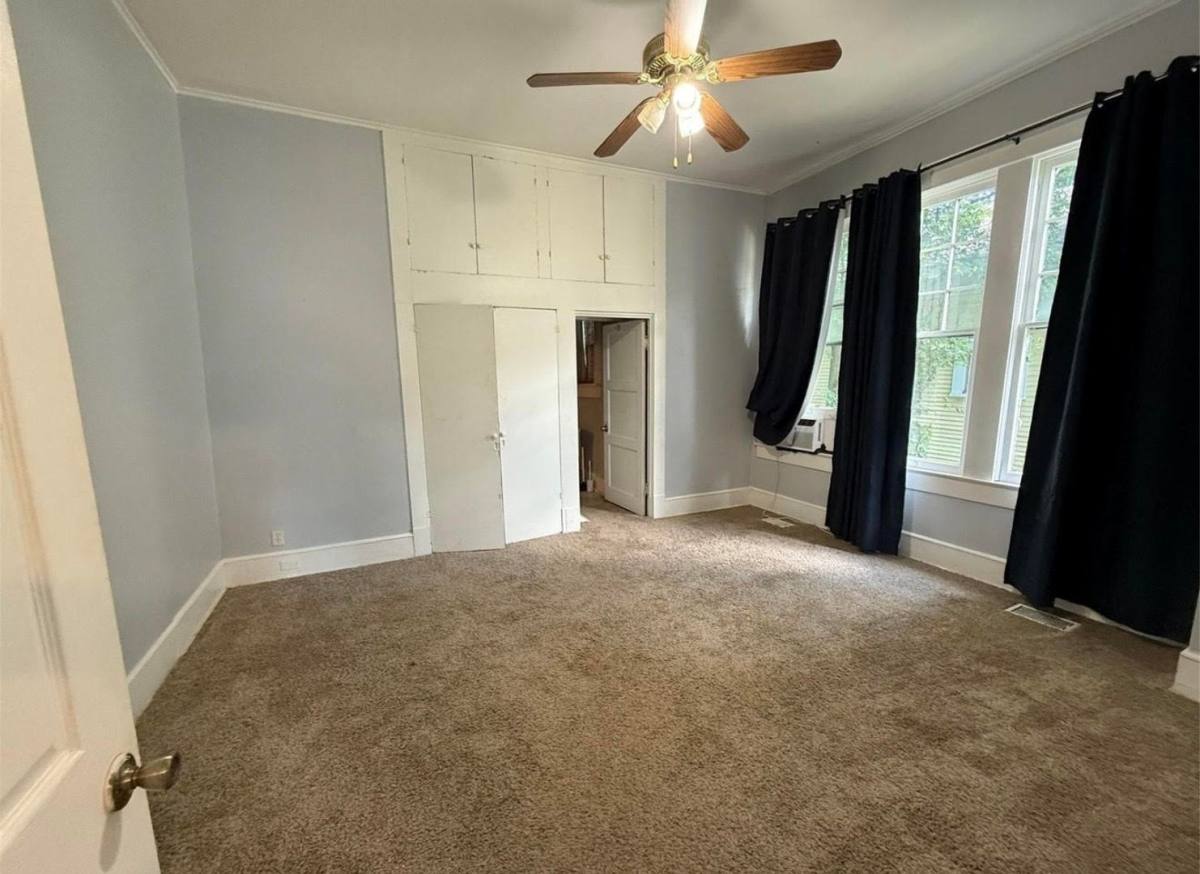 House for rent at 1528 Magnolia Ave, Shreveport, LA 71101