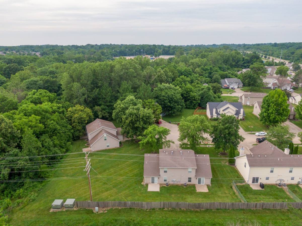 Apartment for rent at 4410-4412 Cheryl Court, Columbia, MO 65203