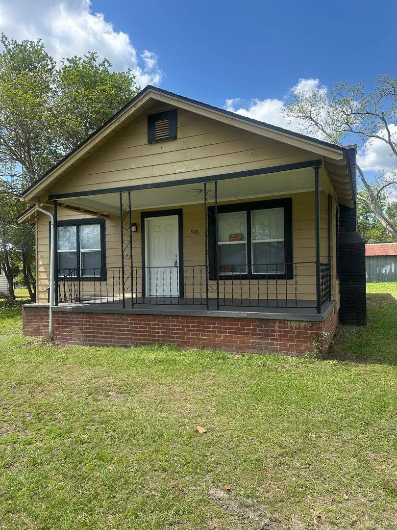 House for rent at 508 W St, Vidalia, GA 30474