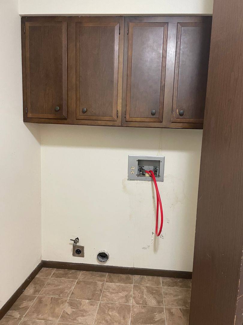 Apartment for rent at 2407 34th St, Moline, IL 61265