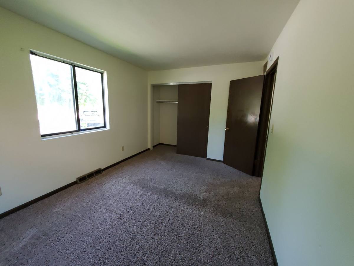 Apartment for rent at 2407 34th St, Moline, IL 61265