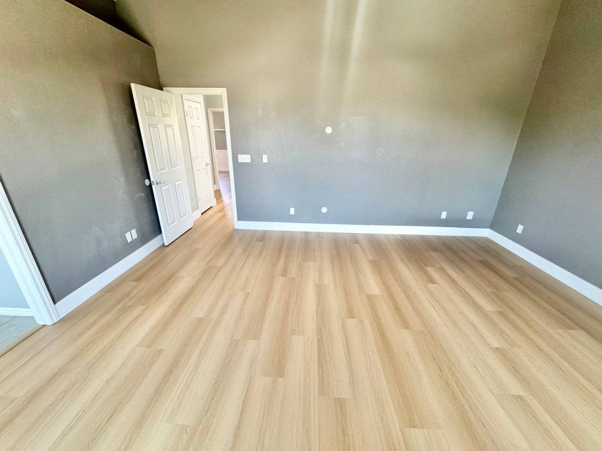 House for rent at 216 Chiquis Court, Henderson, NV 89074