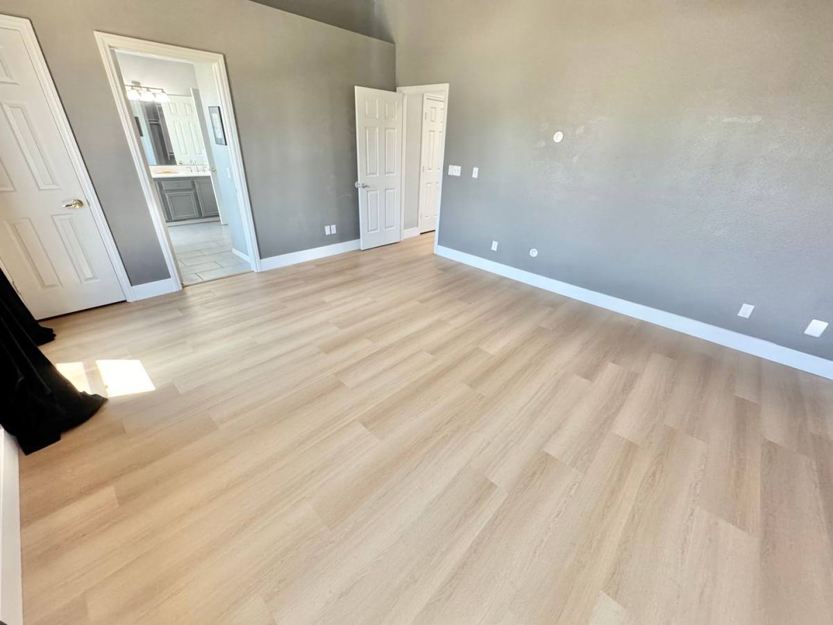 House for rent at 216 Chiquis Court, Henderson, NV 89074