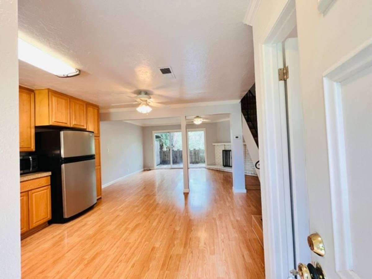 Townhouse for rent at 394 Ilo Lane, Danville, CA 94526