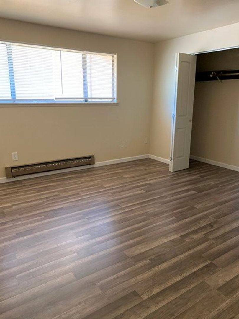Townhouse for rent at 28 Nevada St, Klamath Falls, OR 97601