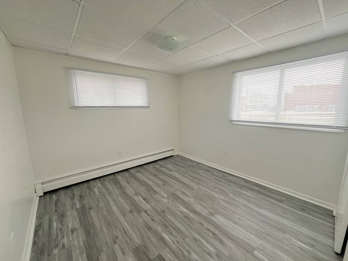 Apartment for rent at 200 N 1st St, Carlisle, IA 50047