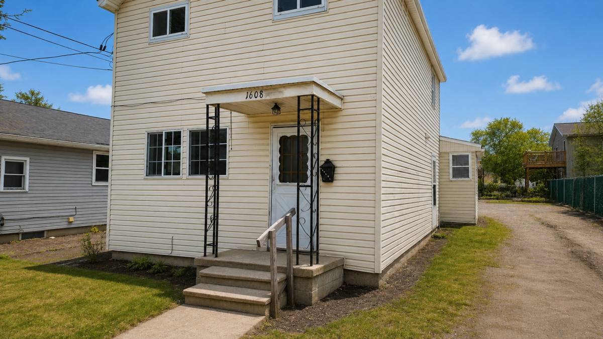 Apartment for rent at 1608 - 1 2 Ave, Olean, NY 14760