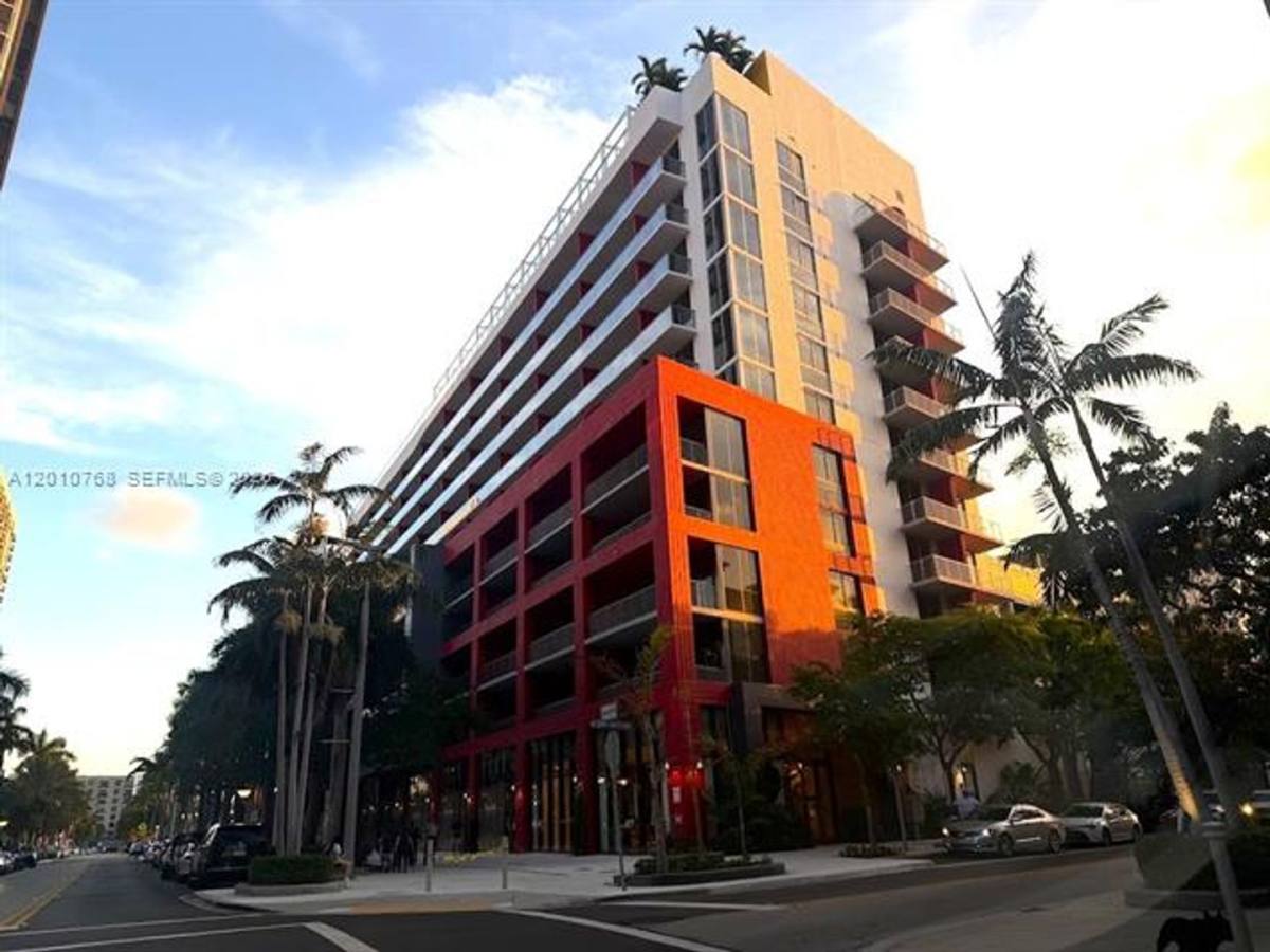 Apartment for rent at 90 NE #32, Miami, FL 33137