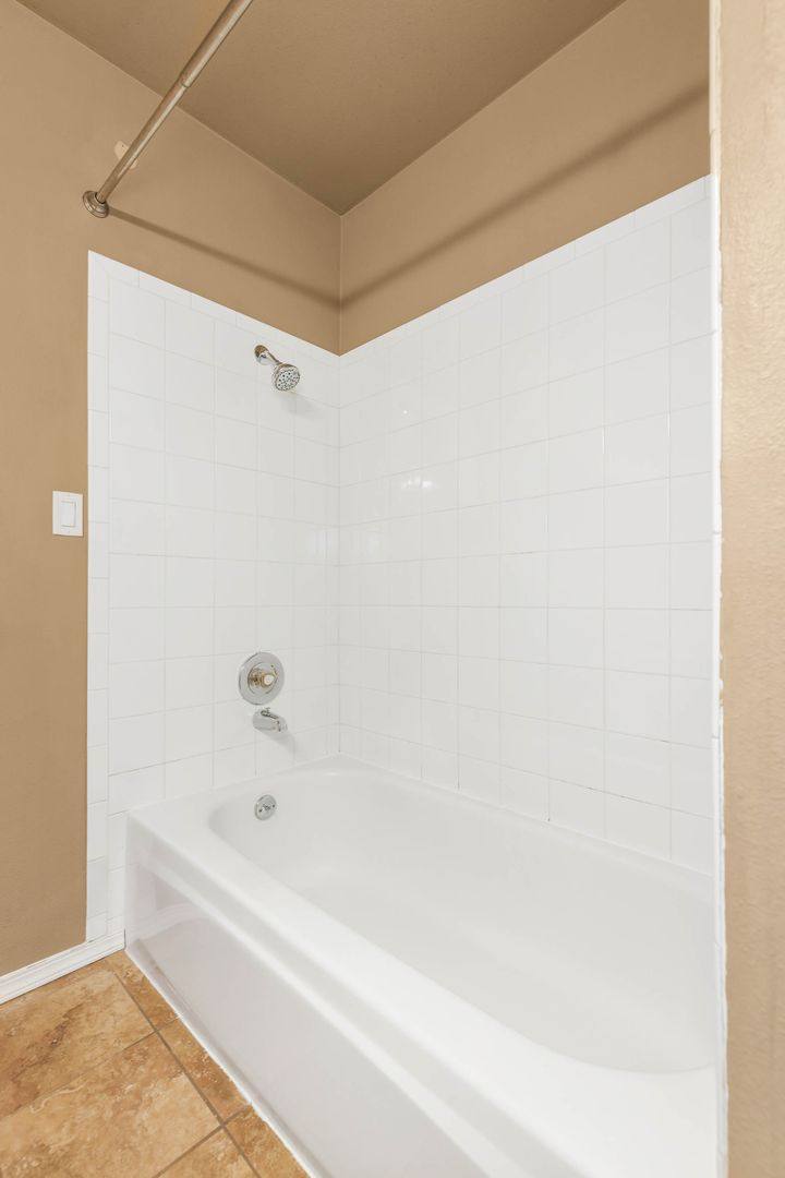 Apartment for rent at 970 100th Ave NE #42, Bellevue, WA 98004