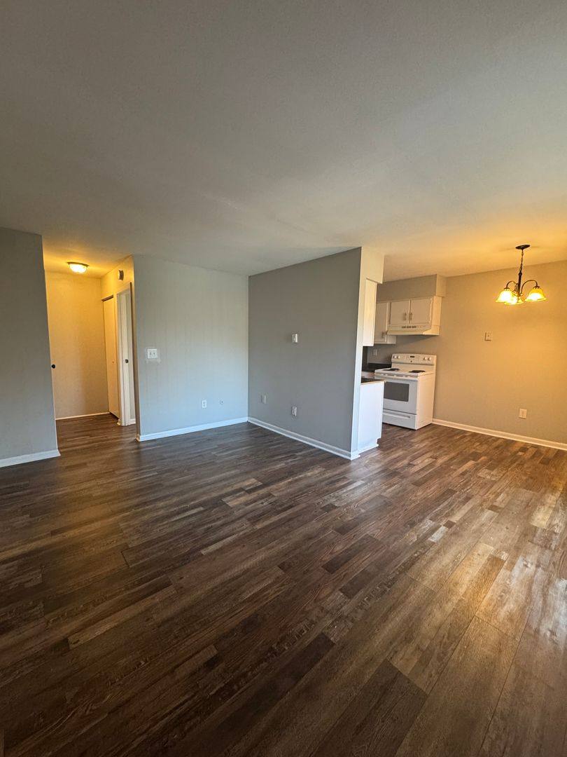 Apartment for rent at 6635 Wolf Creek Pike, Dayton, OH 45426