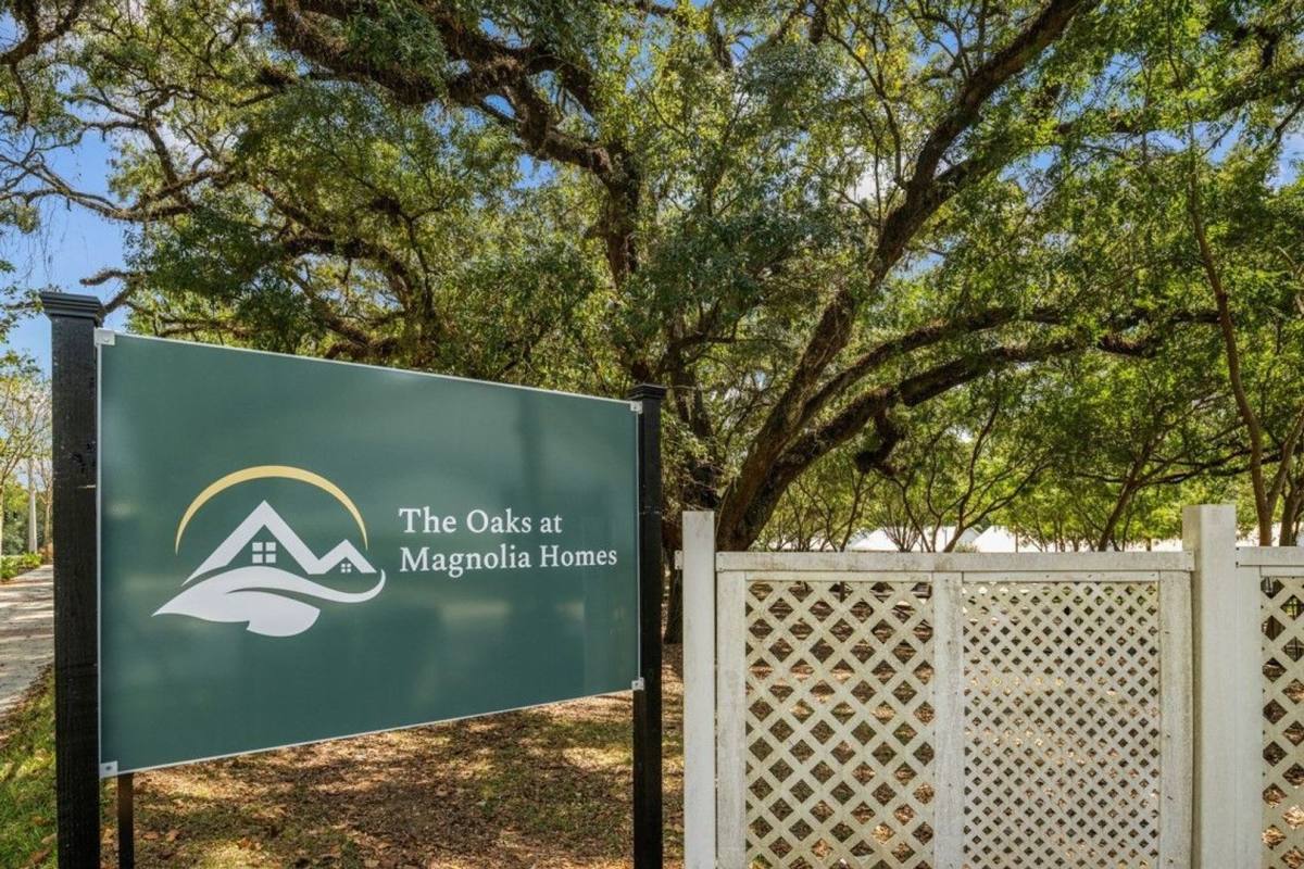 Apartment for rent at 2205 Magnoli Circle, Tallahassee, FL 32301
