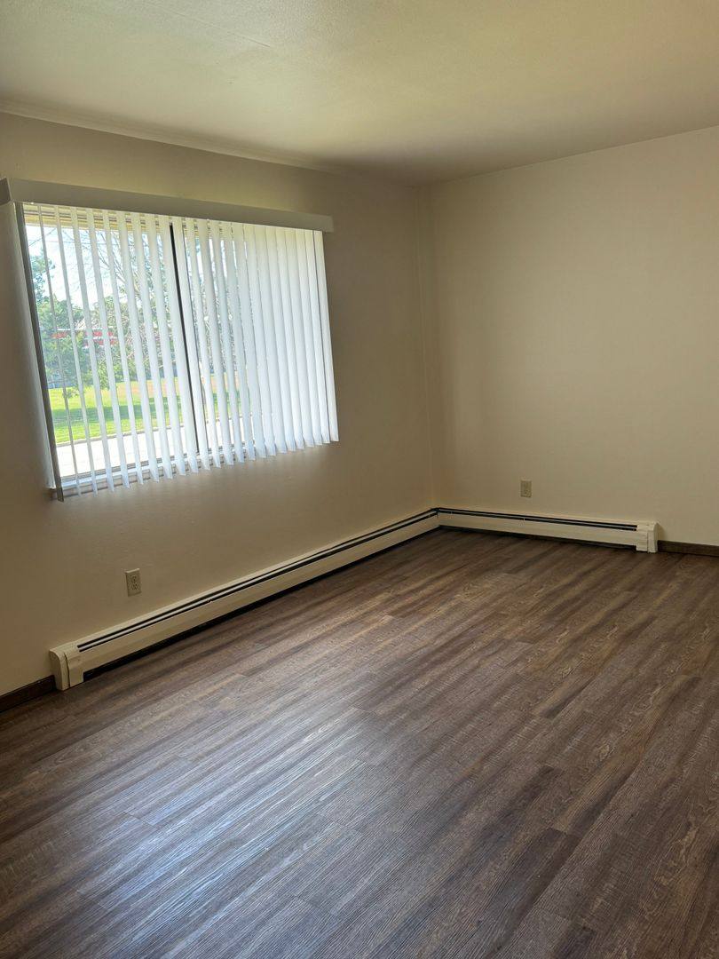 Townhouse for rent at 702 - 830 Stillwell Ave, Oshkosh, WI 54901