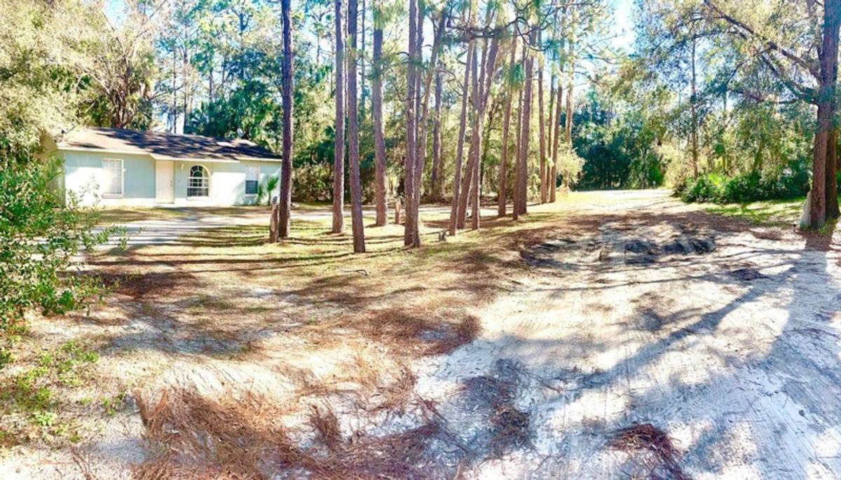 House for rent at 8489 N Sue Marie Point, Crystal River, FL 34428