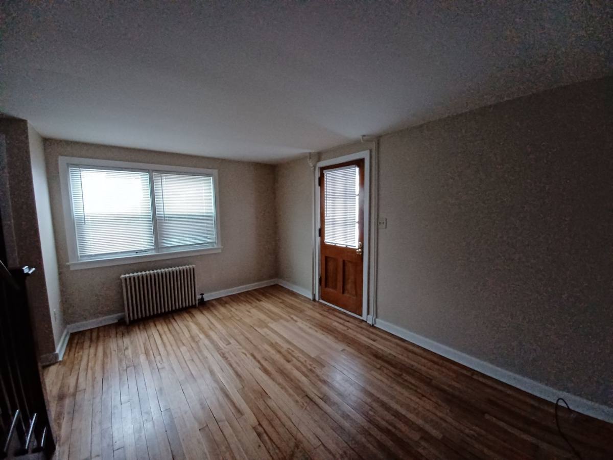 Apartment for rent at 515 & 517 S Market St, Elizabethtown, PA 17022