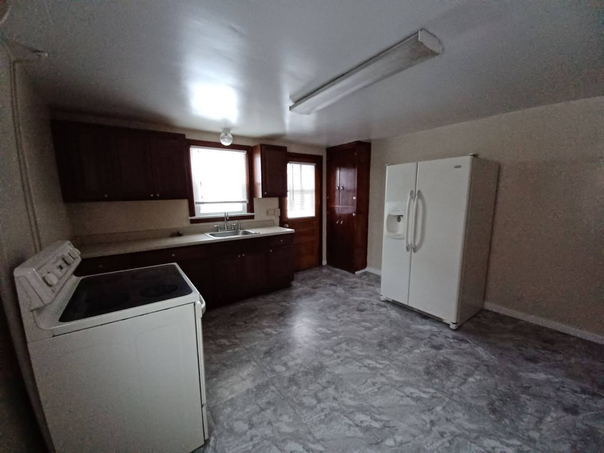 Apartment for rent at 515 & 517 S Market St, Elizabethtown, PA 17022