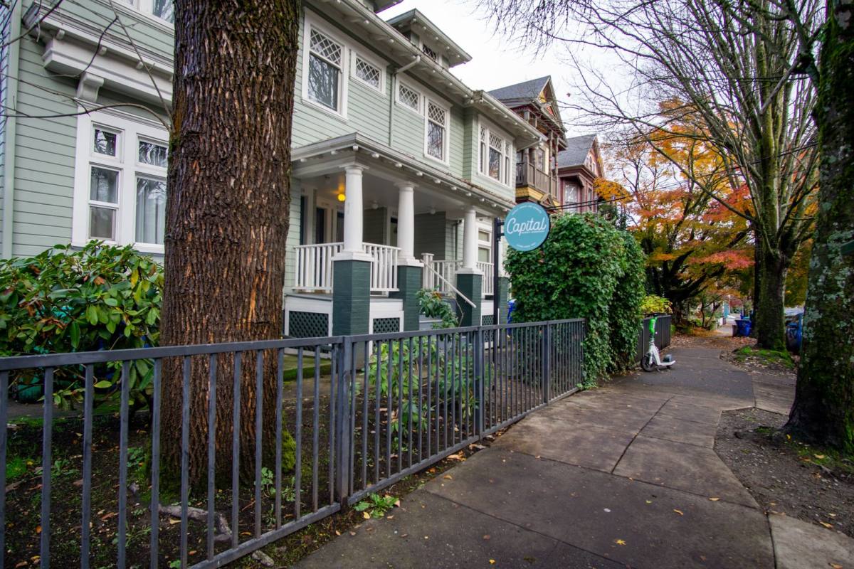 Apartment for rent at 2153 - 2159 NW Hoyt St, Portland, OR 97210
