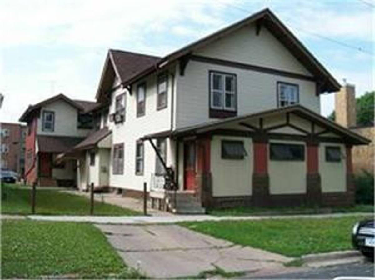 Apartment for rent at 913 3rd Ave N, Fort Dodge, IA 50501