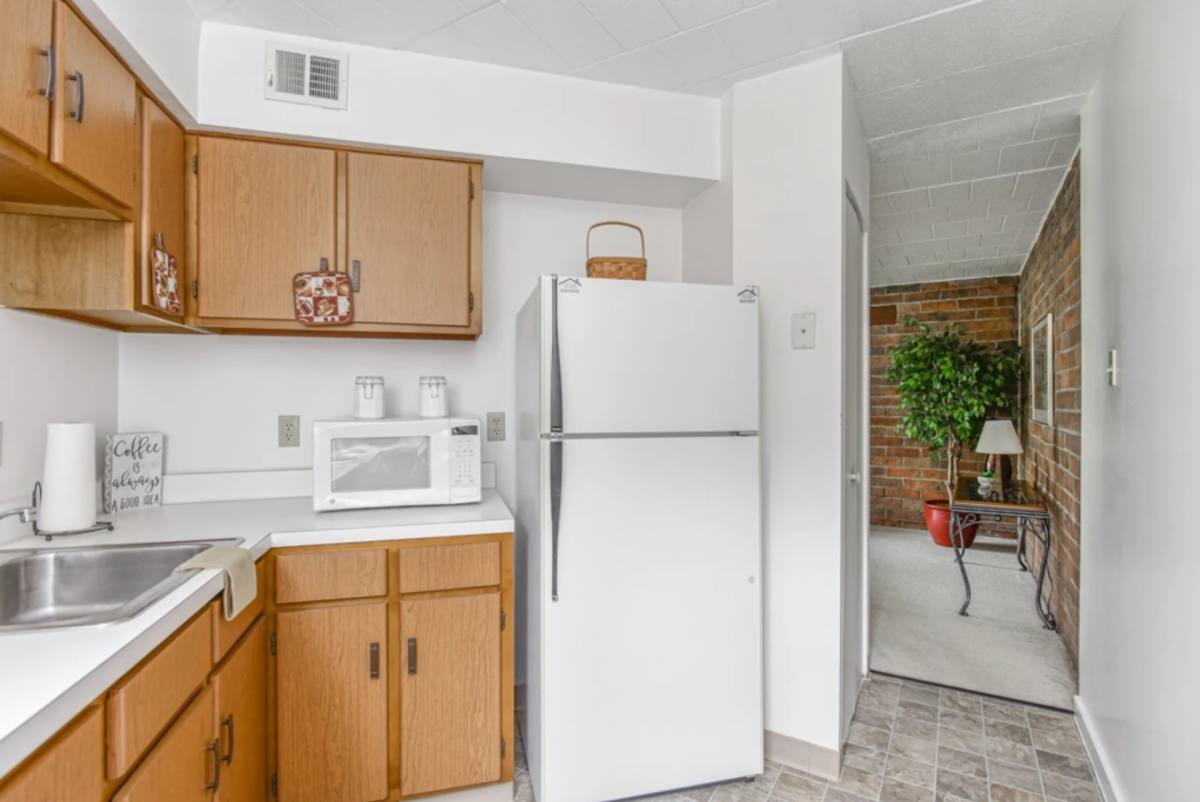 Apartment for rent at 206 N Shenandoah Dr, Latrobe, PA 15650