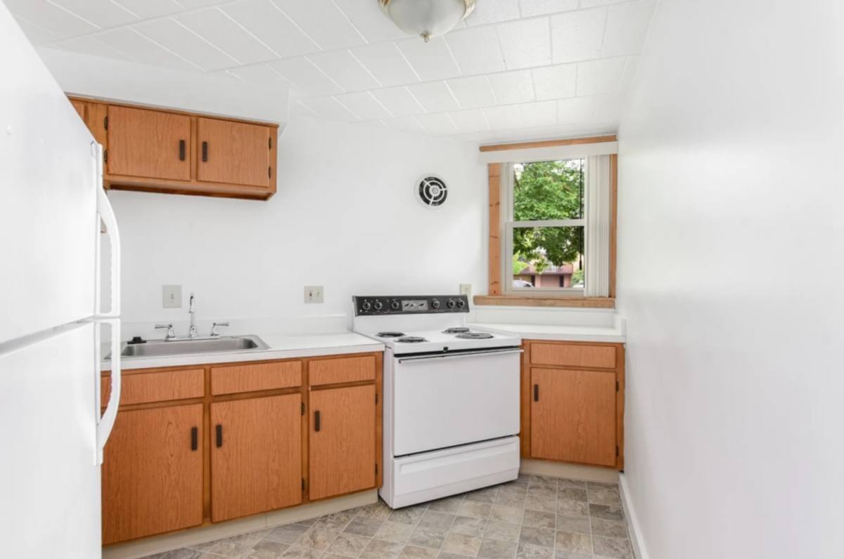 Apartment for rent at 206 N Shenandoah Dr, Latrobe, PA 15650