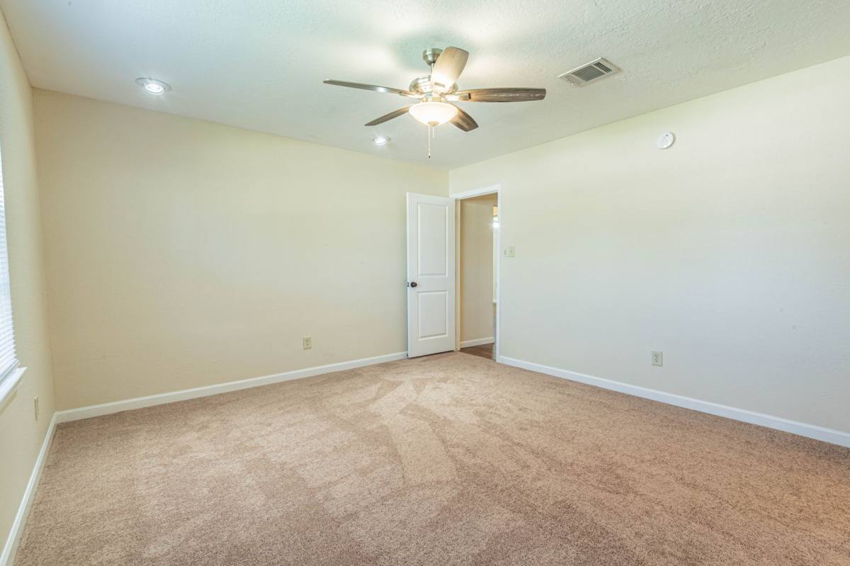 House for rent at 11438 Brook Meadow Dr, Houston, TX 77089