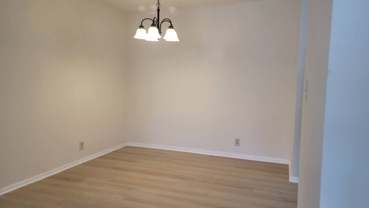 Condo for rent at 1375 E Hacienda Ave, Las Vegas, NV 89119