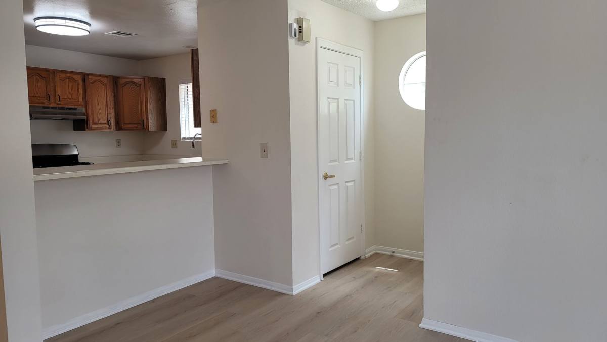 Condo for rent at 1375 E Hacienda Ave, Las Vegas, NV 89119