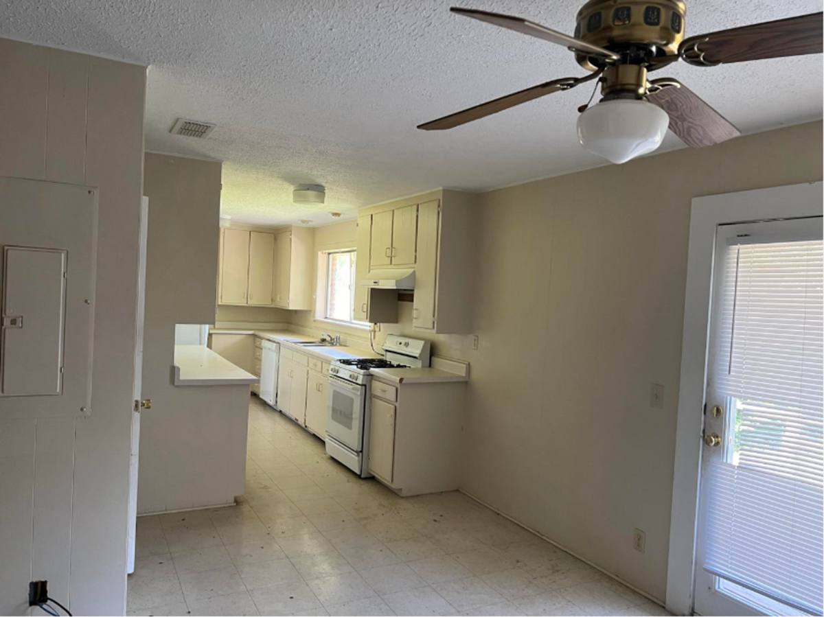 Apartment for rent at 87 Ridgecrest Dr, Starkville, MS 39759