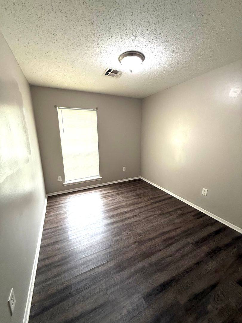 House for rent at 5712 Roxboro Dr, Montgomery, AL 36117